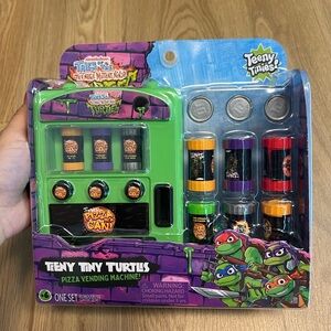 ninja turtle toy